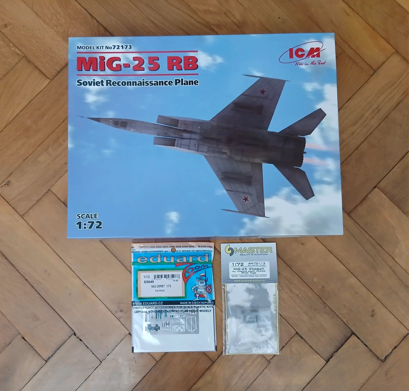 1/72 Mig 25 Rbt ICM
