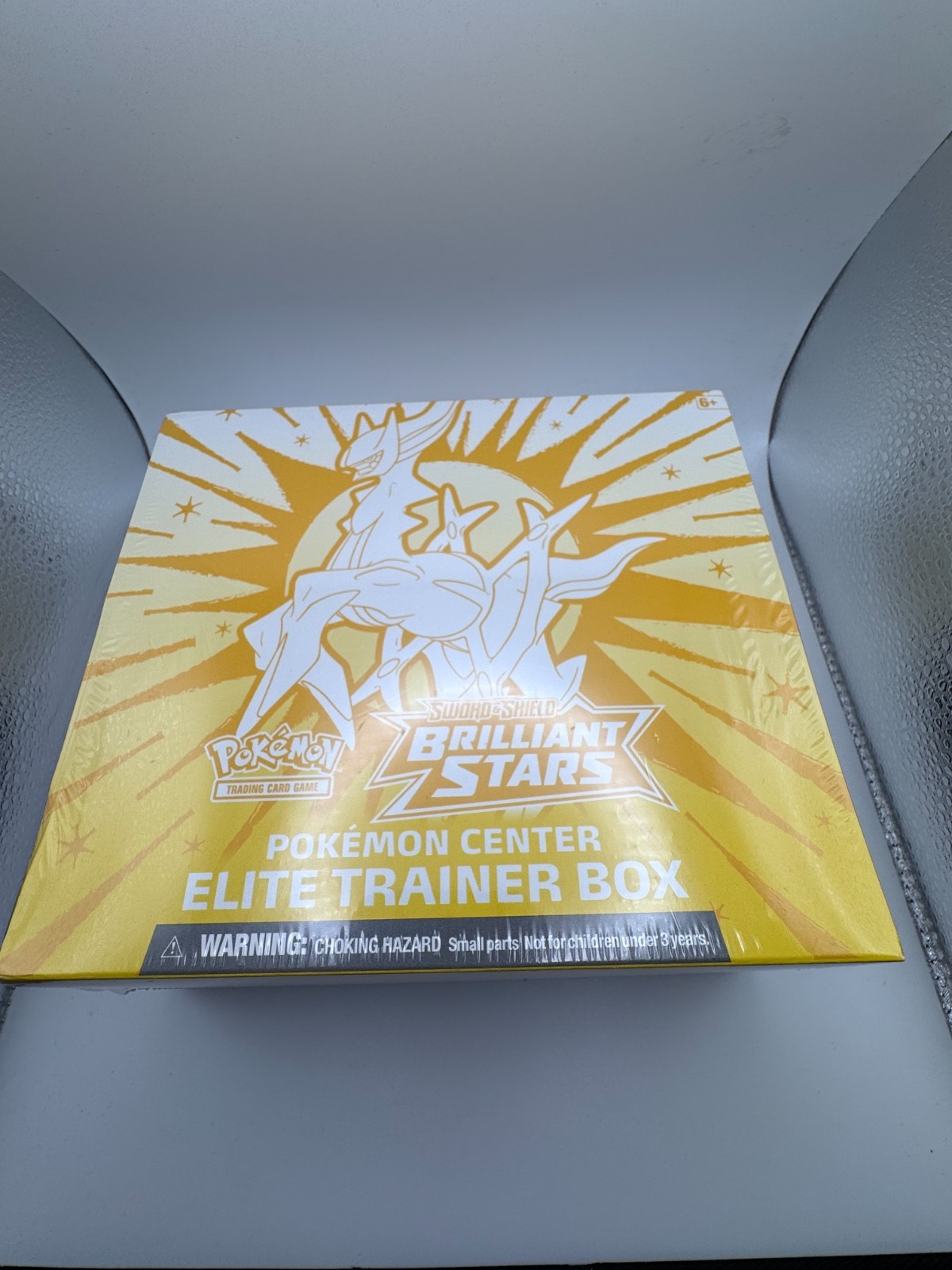 Pokemon Brilliant Stars Center Elite Trainer Box(mint in box!)
