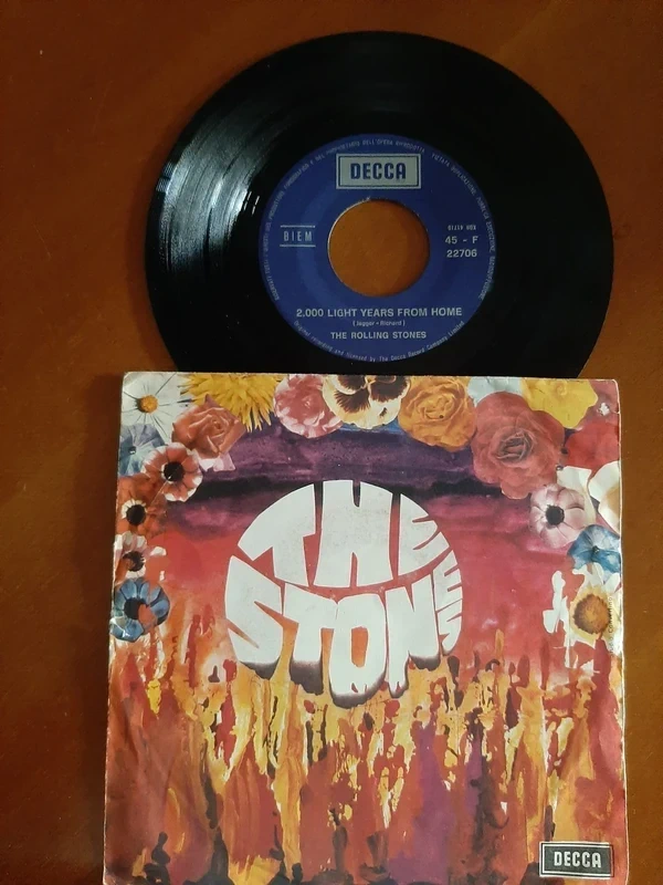 The Rolling Stones She's A Rainbow 45 Giri