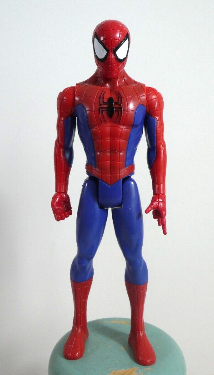 Spiderman Marvel C-36328 giocattolo Hasbro action figure snodato 2019 supereroe 11,5"