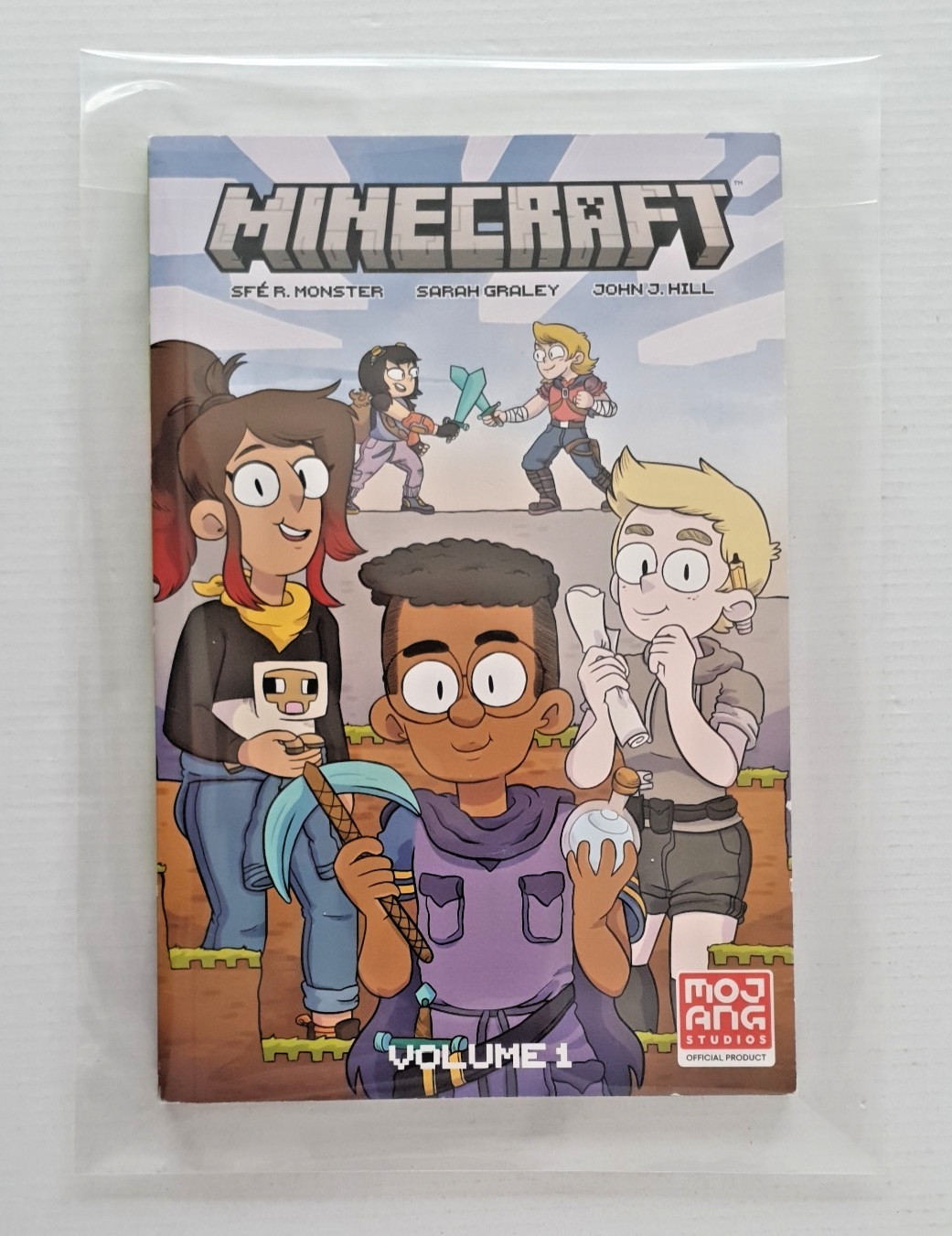 Minecraft, Vol. 1 - Dark Horse Books (2021) Softback - Monster / Graley / Hill