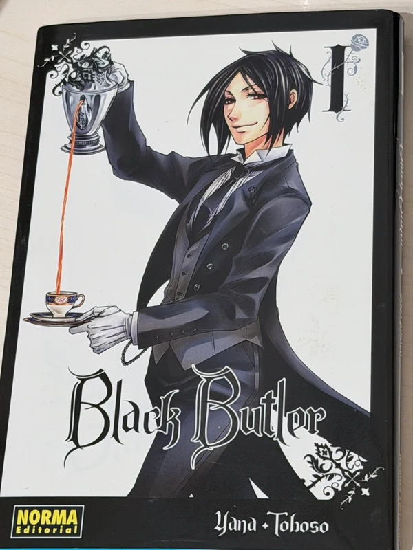 Black Butler 01 / Spanish Edition) - Yana Toboso