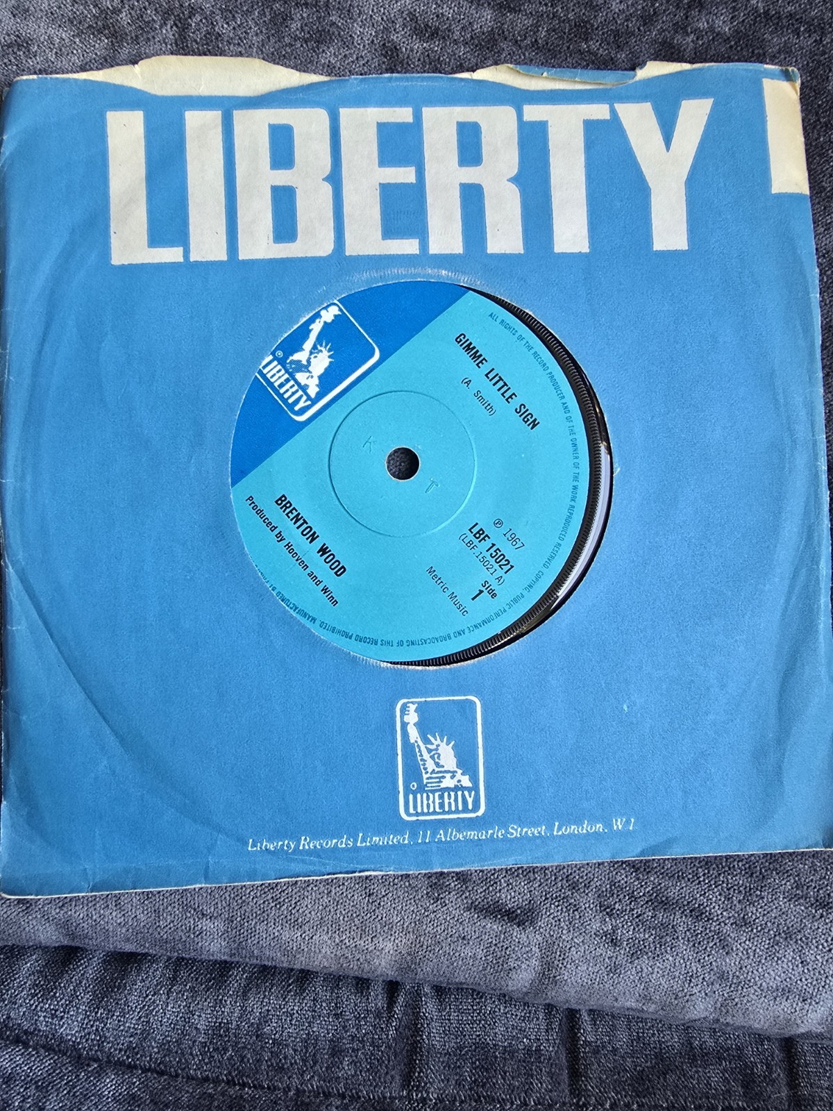 BRENTON WOOD- GIMME LITTLE SIGN VINYL 7" 45RPM CO