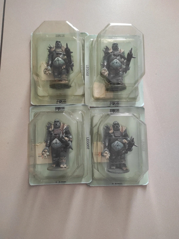 Lot 4 figurines orc delprado