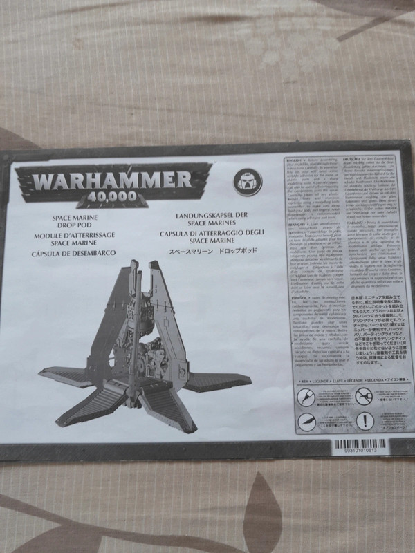 Warhammer 40.000 Space Marine droppod