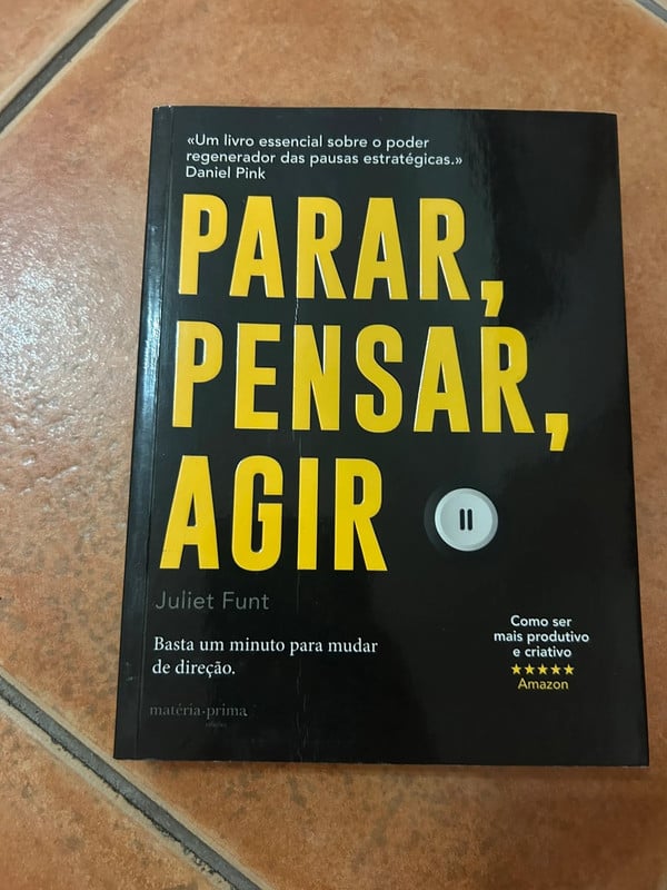Livro “Parar, Pensar, Agir”