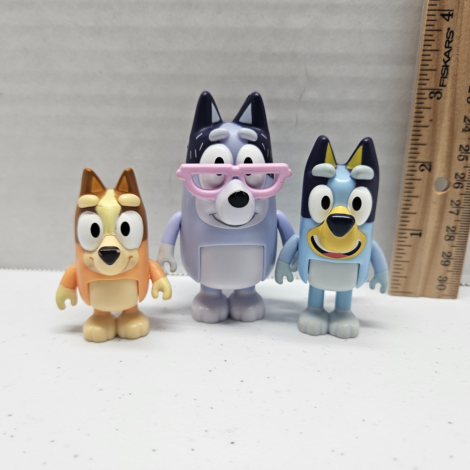 LOTTO 3 FIGURINE BLUEY - Occhiali Nana Nonna Chris Bluey Bingo Heelers