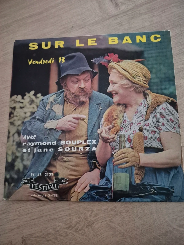 45 tours sur le banc