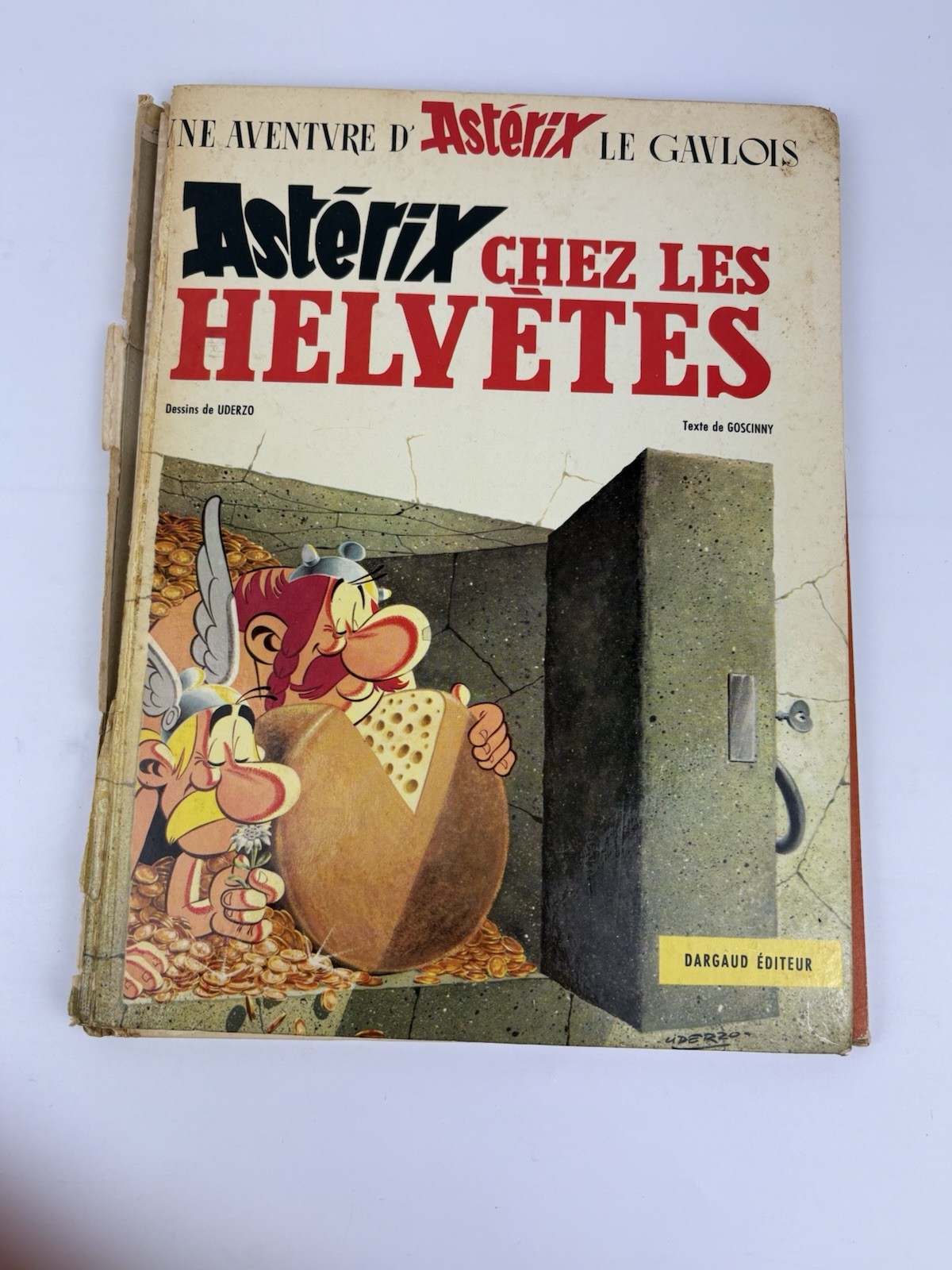 Asterix Chez Les Helvetes 1970 Hardback Book French Edition