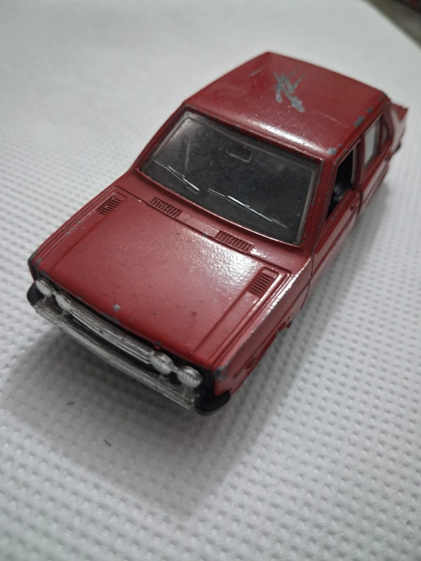 Fiat 131 Mebetoys 1/43
