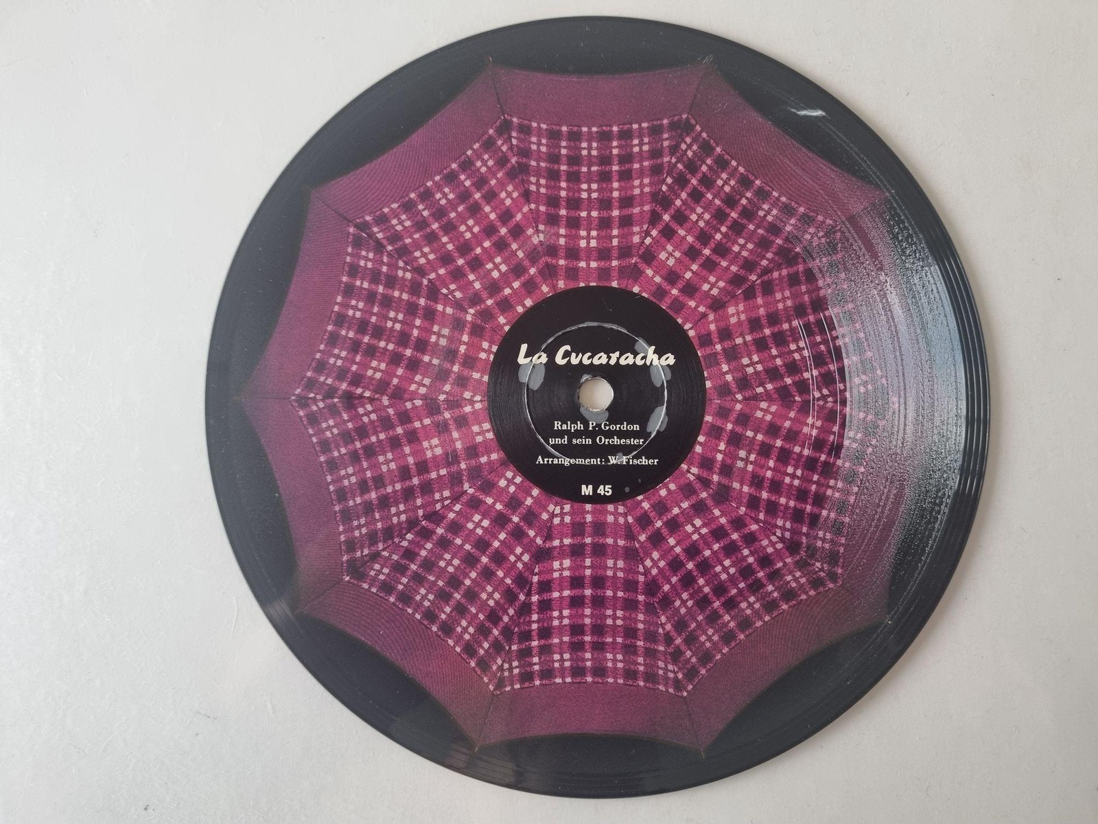 Ralph P. Gordon Und Sein Orchester - La Cucaracha 7'' Vinyl READ FOR CONDITION!