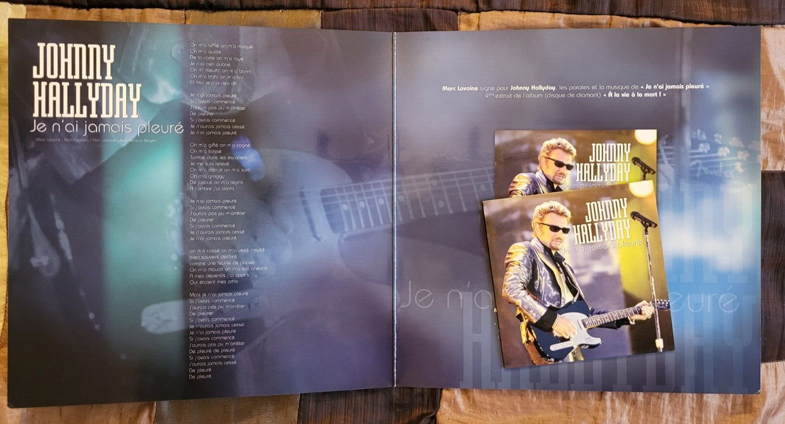 Trés Rare Johnny Hallyday - Plan Média PROMO Avec CD PROMO 2002 NEUF Non Scellé