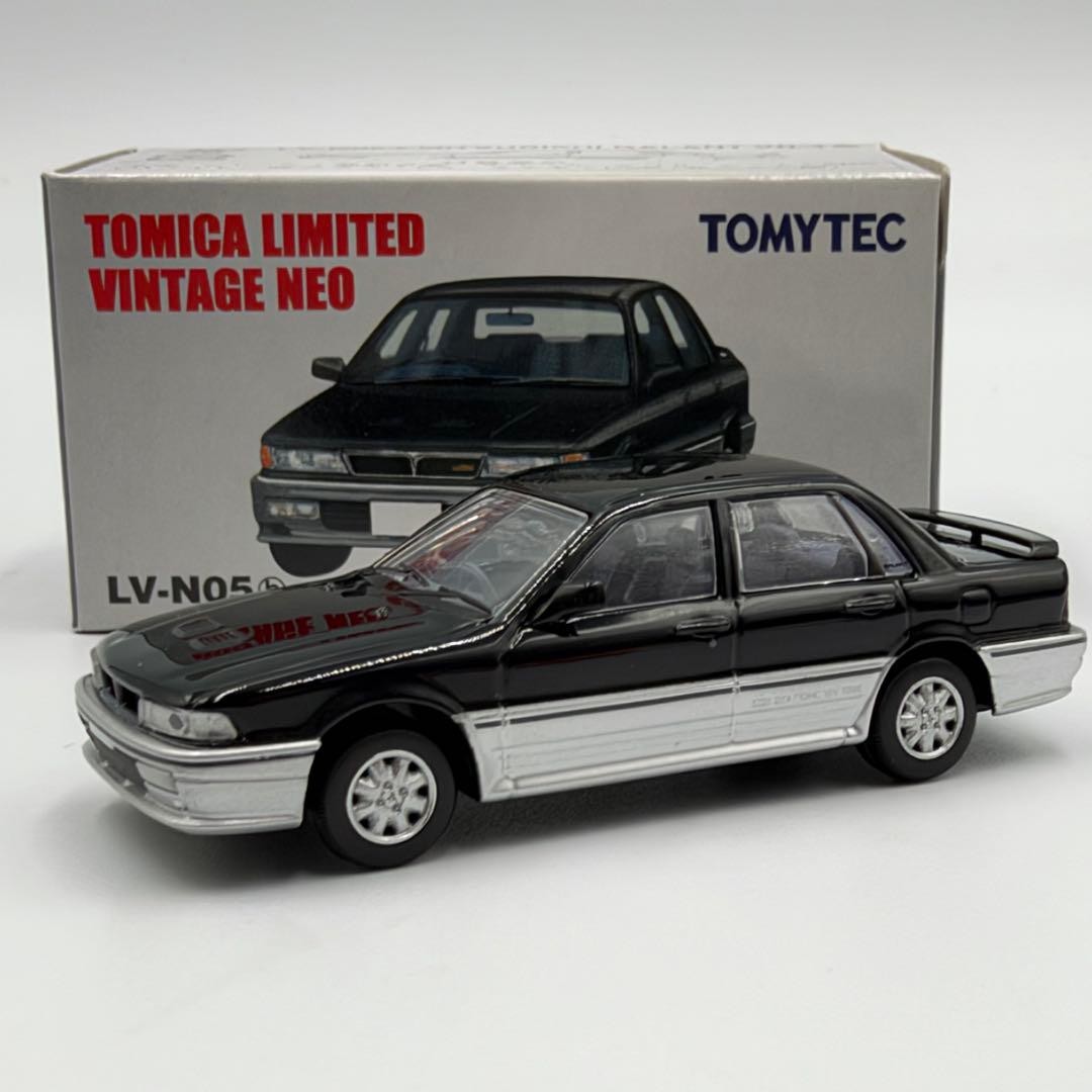 Tomica Limited Vintage Neo Mitsubishi Galant VR-4