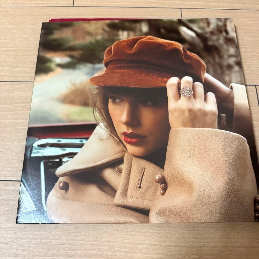 Taylor Swift Red LP 4 Disc Set - Vinyl Record, NM/Mint Condition, Fast Ship