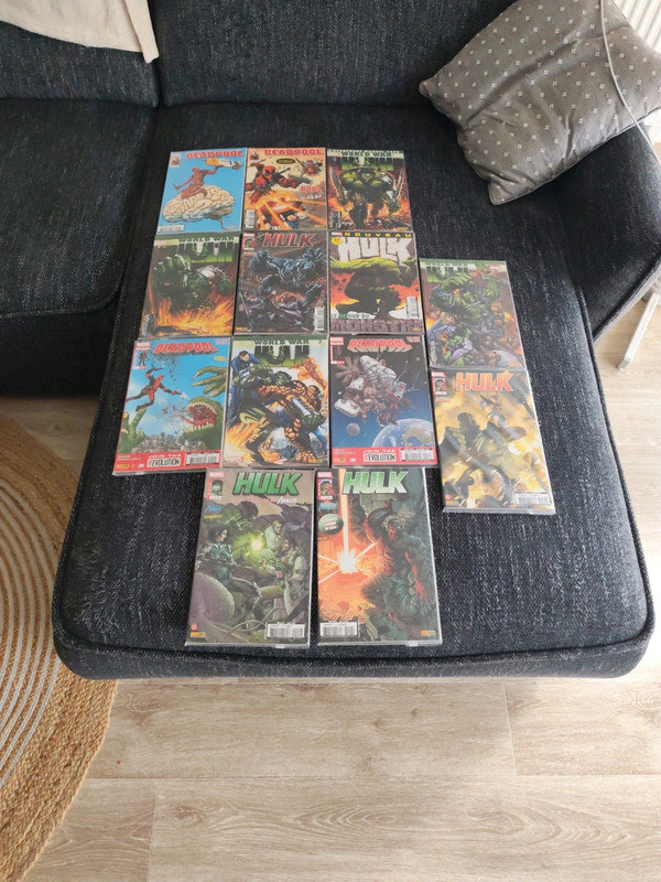 Lot de 13 comics