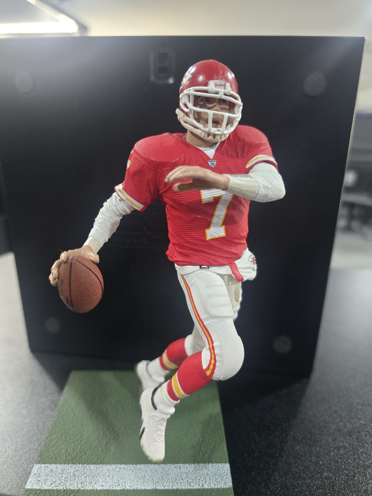 Figurine Matt Cassel McFarlane serie 22 NFL nuove Kansas City Chiefs sciolte 