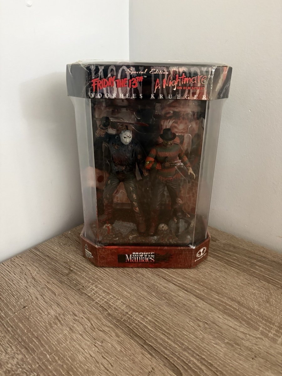 McFarlane Movie Maniacs Edizione Speciale Jason VS Freddy Venerdì 13 NUOVO Sigillato!