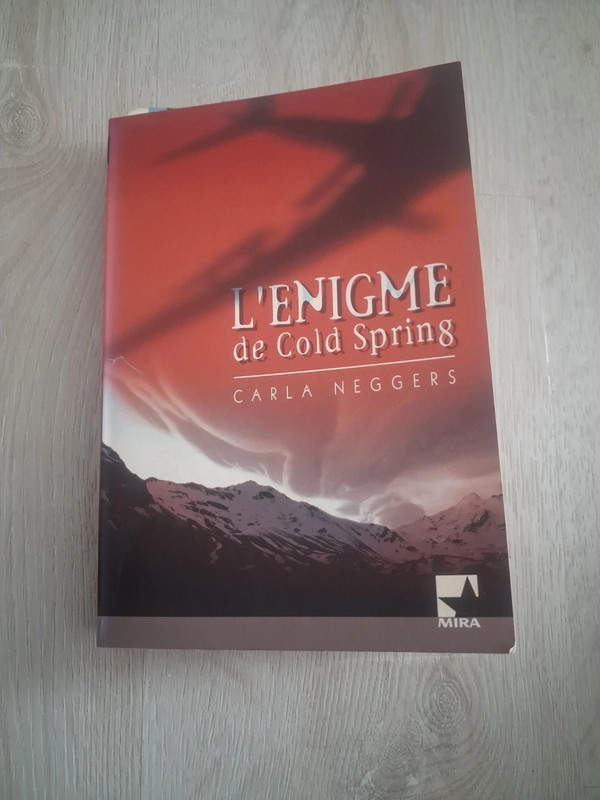 Livre thriller de Carla Neggers grand format