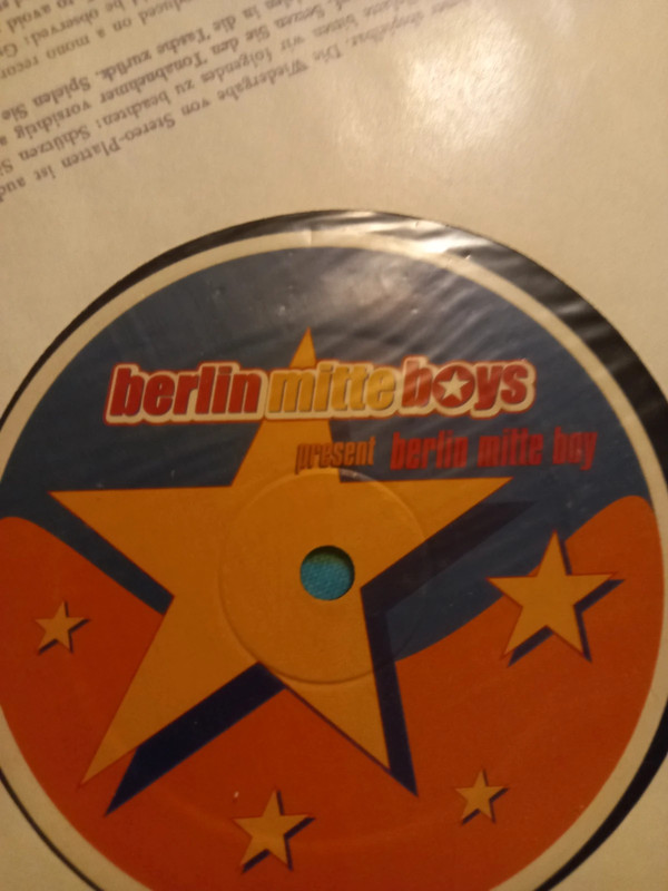 Berlin mitte boys- berlin mitte boy