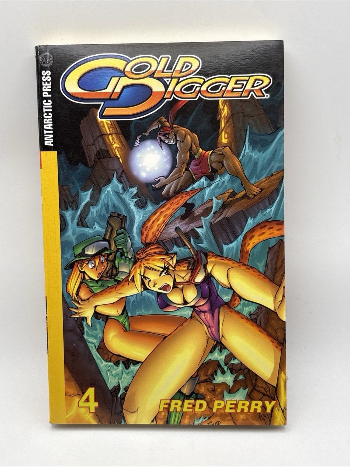 Gold Digger Pocket Manga #4 Antarctic Press 2004 tascabile Fred Perry