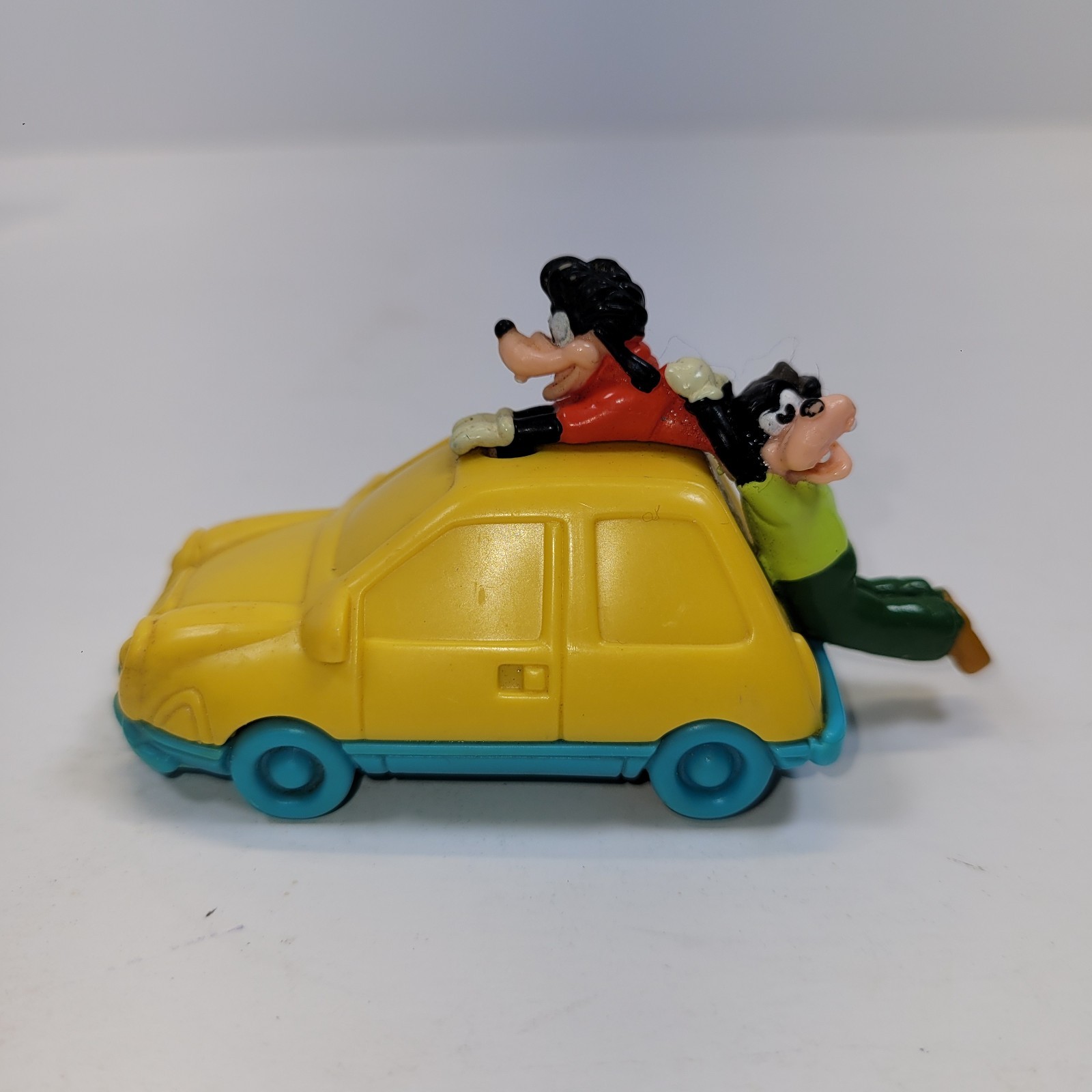 Giocattolo Vintage 1995 Pippo Film Disney Max & Pippo Frizione Auto Burger King 3030B54