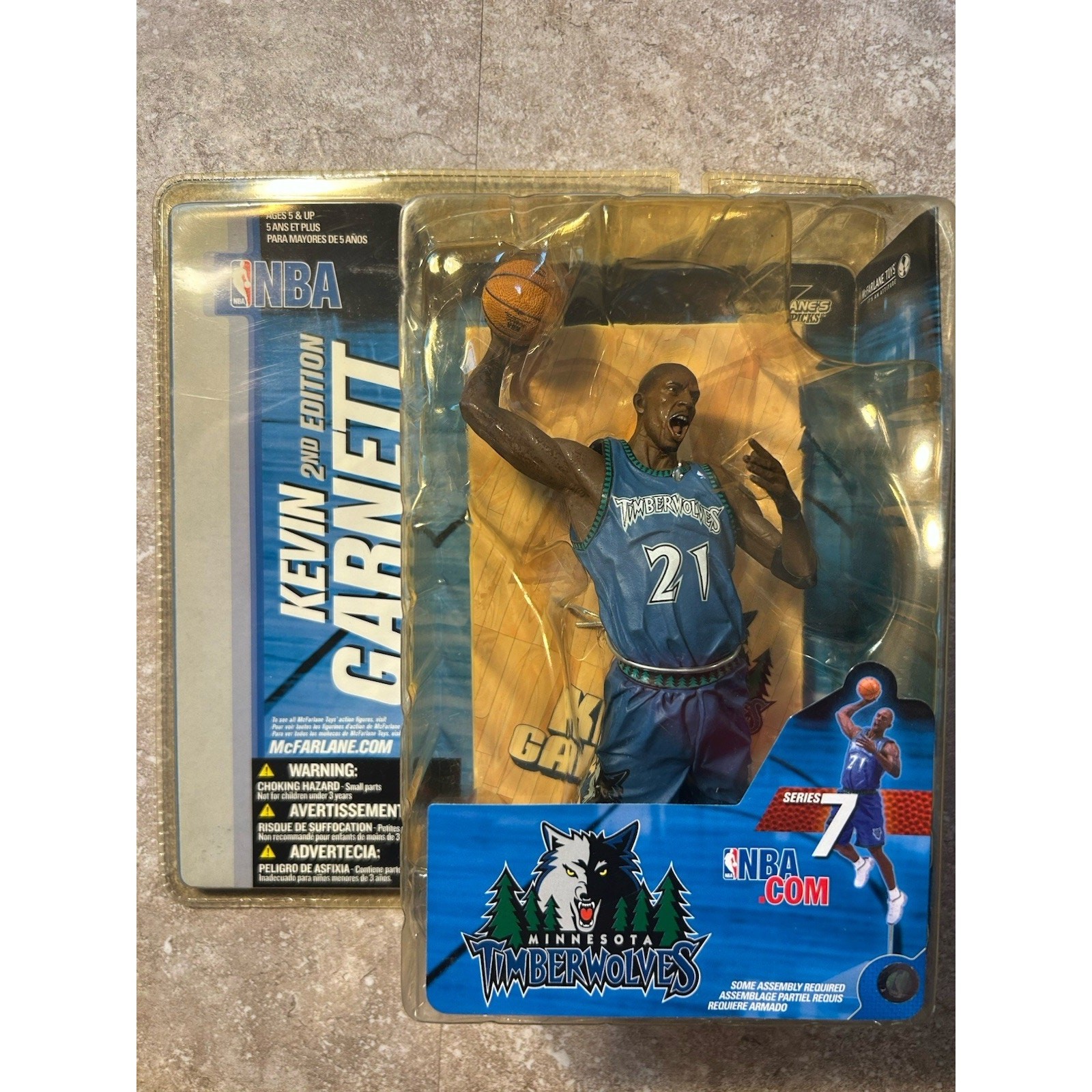 Kevin Garnett • Maglia Mcfarlane NBA Series 7 Blue Timberwolves nuova in confezione