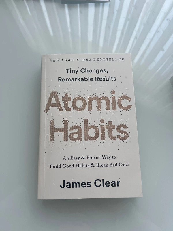 Atomic Habits – James Clear (Engels)