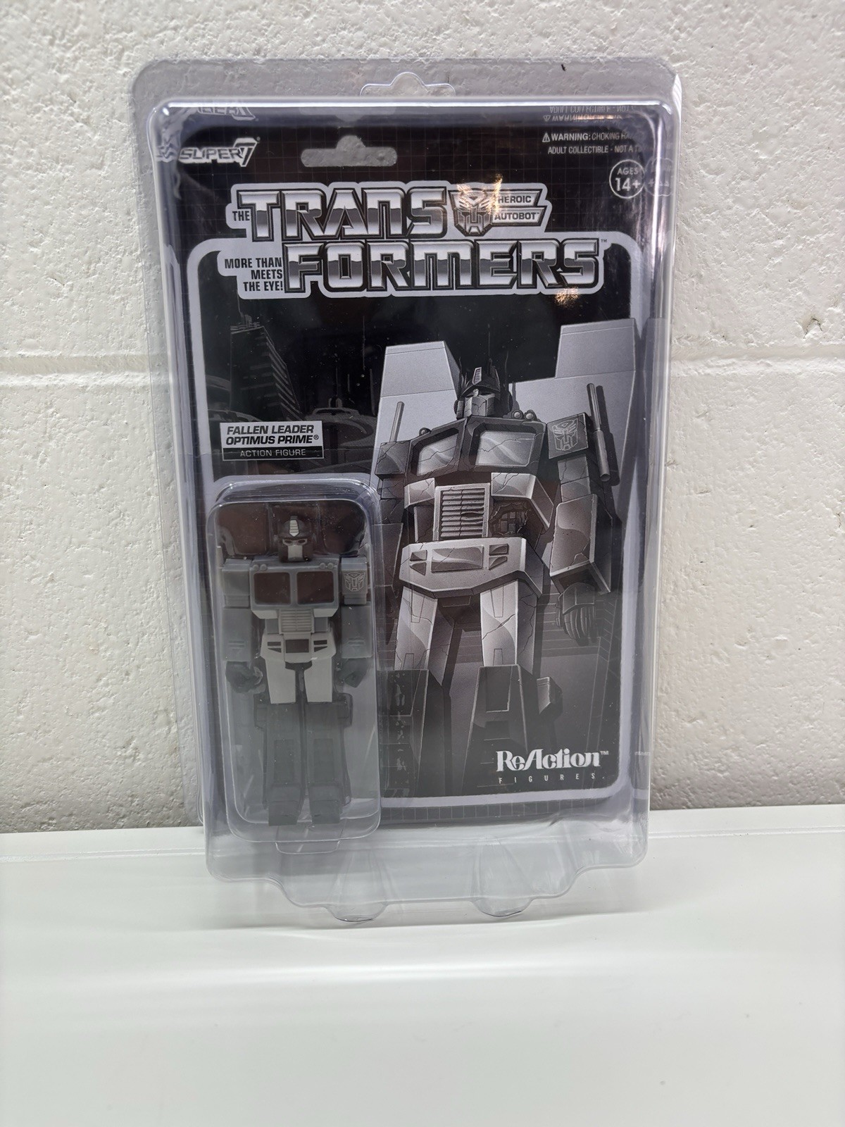 Super 7 ReAction Figures Transformers Fallen Leader Optimus Prime Hasbro nuovo con scatola