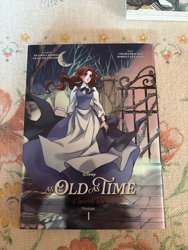 As Old As Time Disney Manga A Twisted Tale Vl.1 Belle
