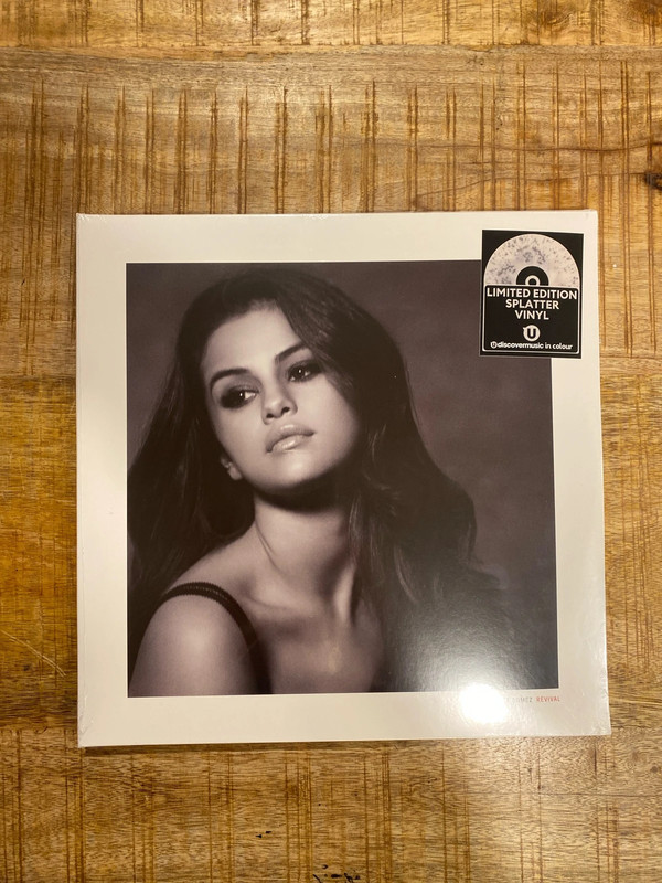 Selena Gomez - Revival vinyl