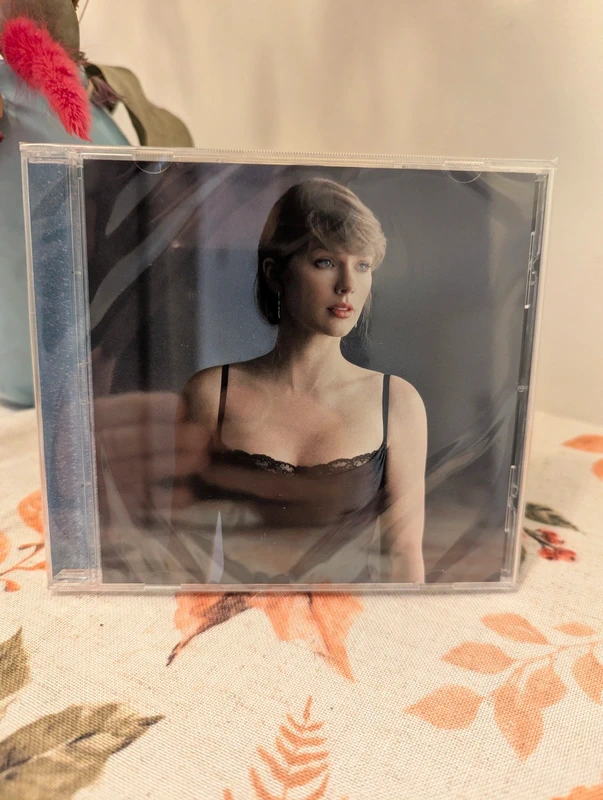 Taylor Swift Patient Zero (acoustic version)