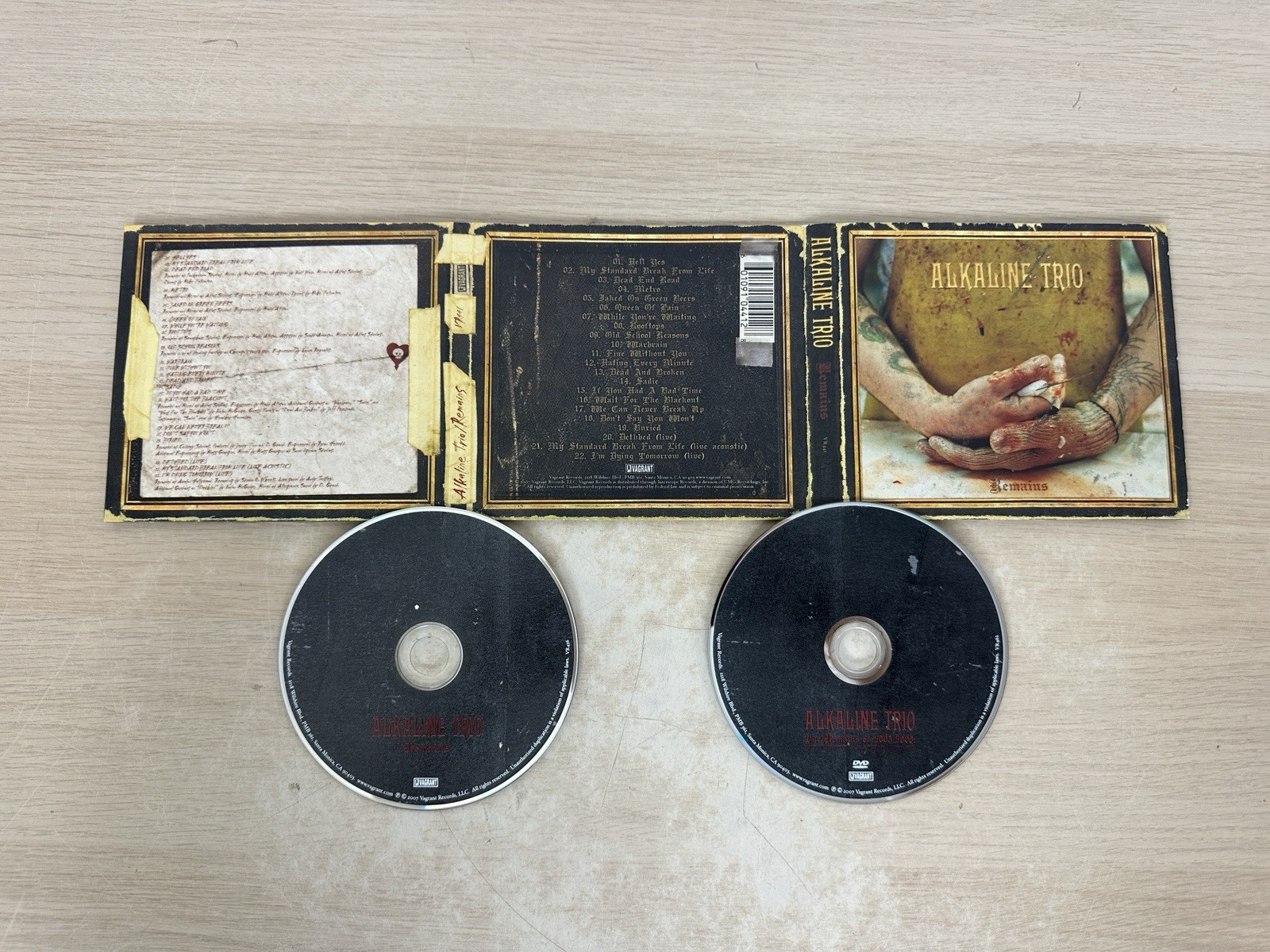 Alkaline Trio – Remains - 2-Disc CD & DVD Digipak Set - 2007 USA DELUXE EDITION
