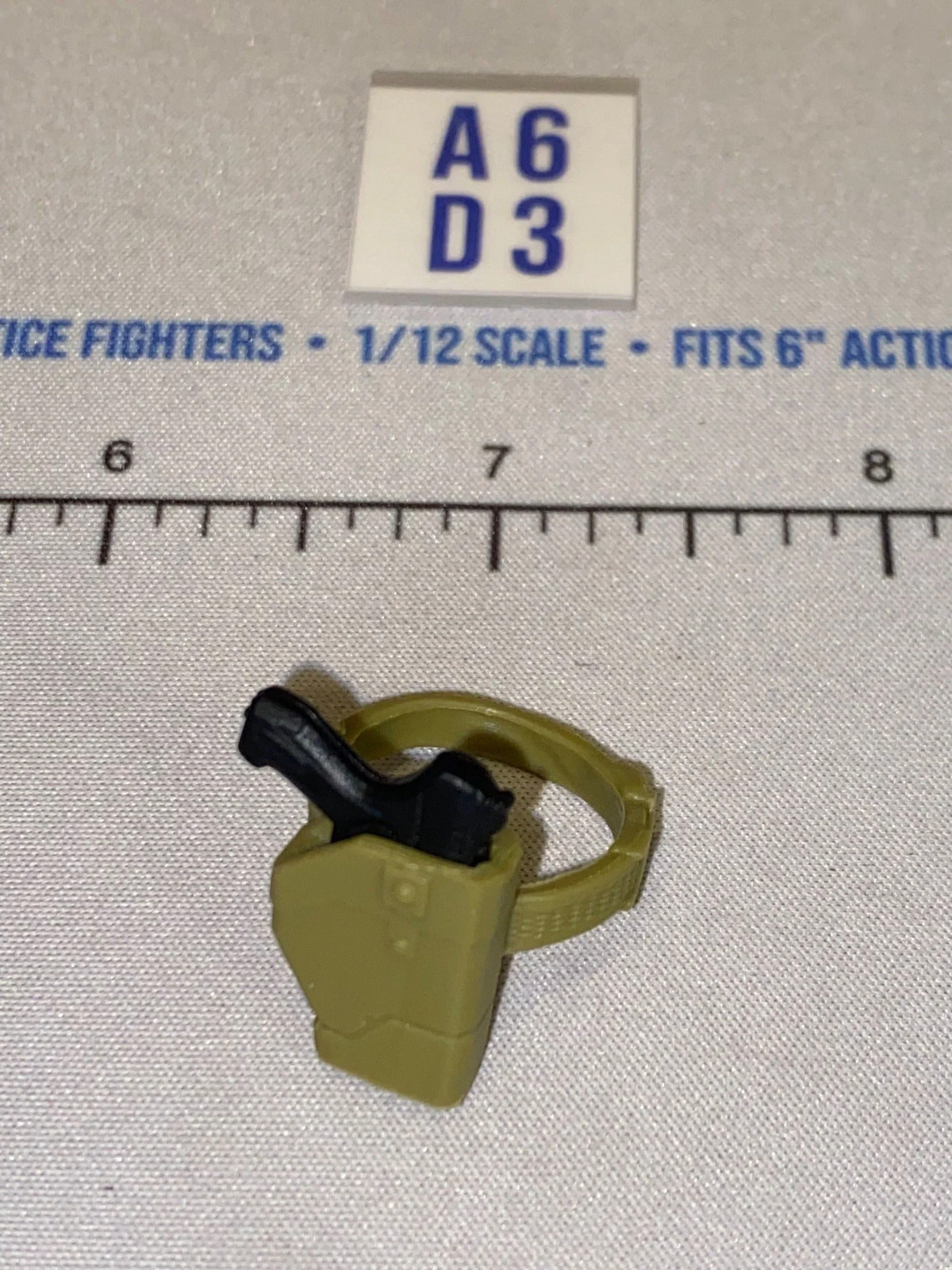 1/12 Scale Modern Era Leg Holster with Pistol - Valaverse