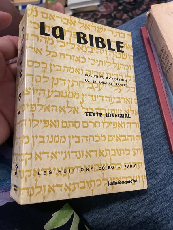 La bible traduit par le rabbinat français