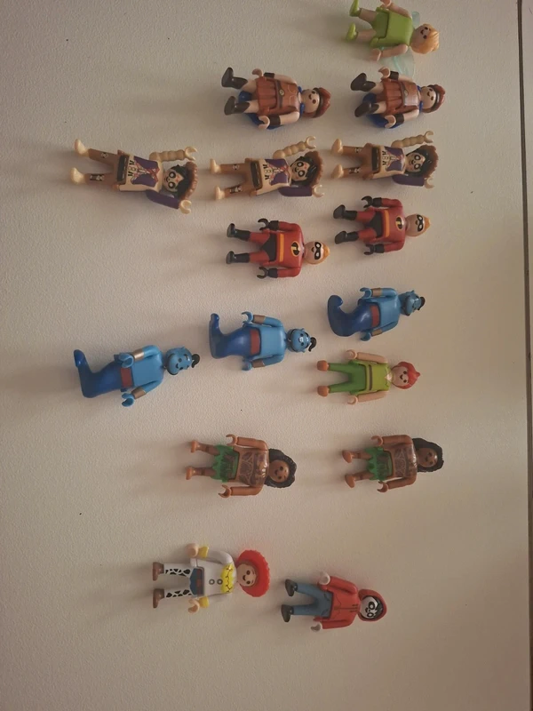 Huevos kinder disney