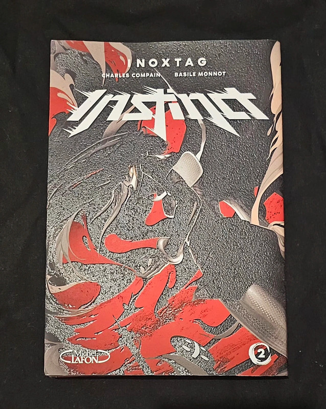 Manga Instinct 2 dédicacé par Inoxtag