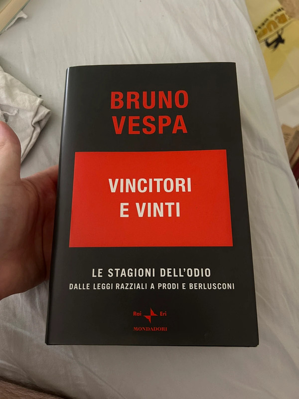 libro bruno vespa vincitori e vinti