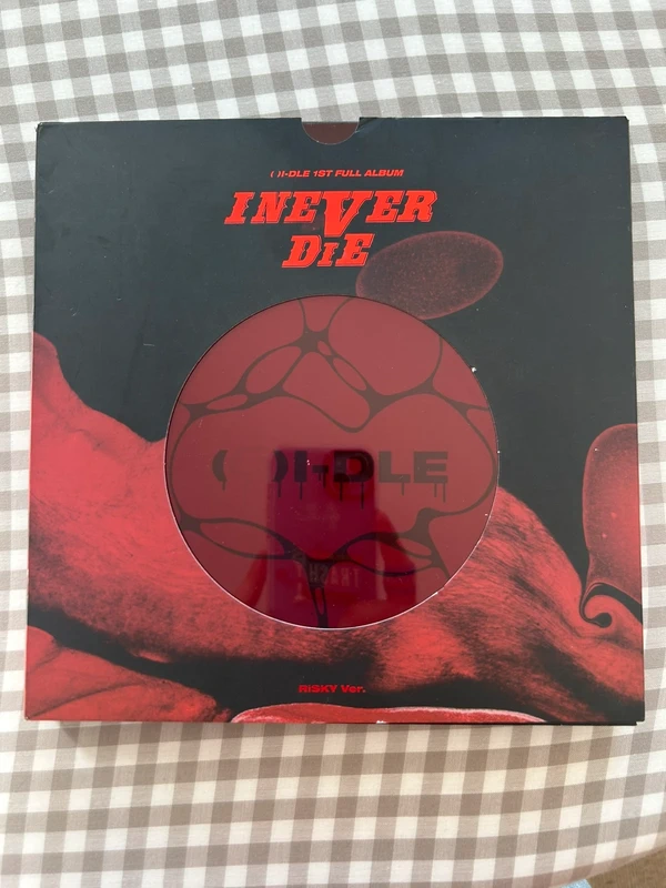 Album Idle- I Never Die