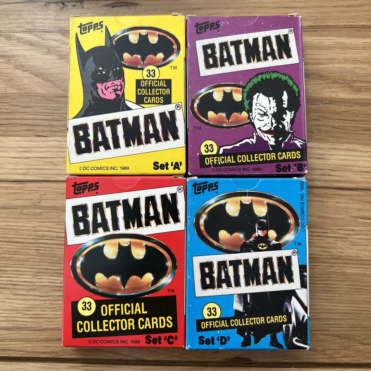 BATMAN - Complete VINTAGE Set (132 Cards) - 3.5" X 2.5" - Topps (UK) - 1989 MINT