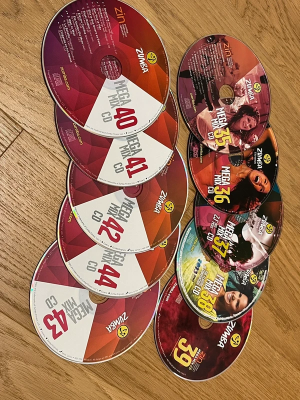 Lotto 10 CD Zumba Fitness - Mega Mix ZIN 35-44 (Originali)