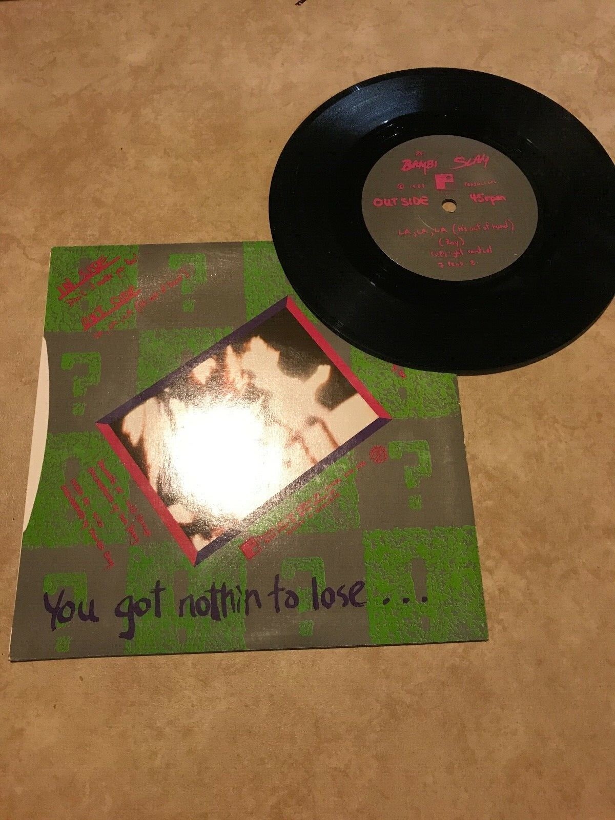 The Bambi Slam 7" Black Single 7P200.8 Don't It Make You Feel La, La, La 