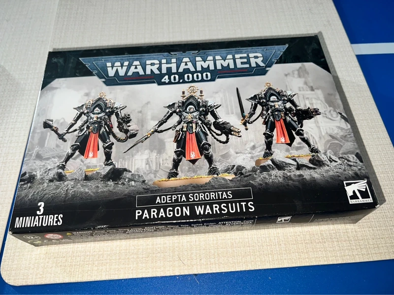 Figurines parangon sœurs de bataille Warhammer 40K