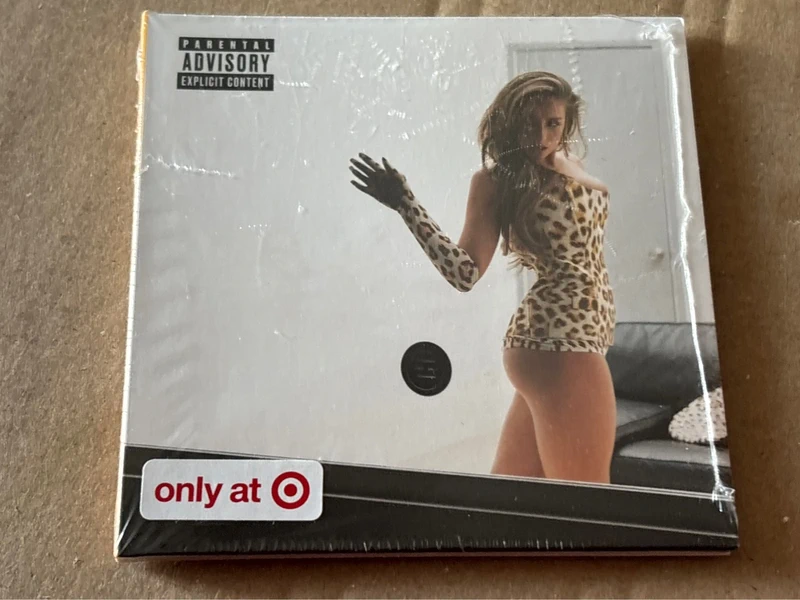 Mini vinyle (Tiny vinyl) Sports Car - Tate McRae / édition limitée Target USA