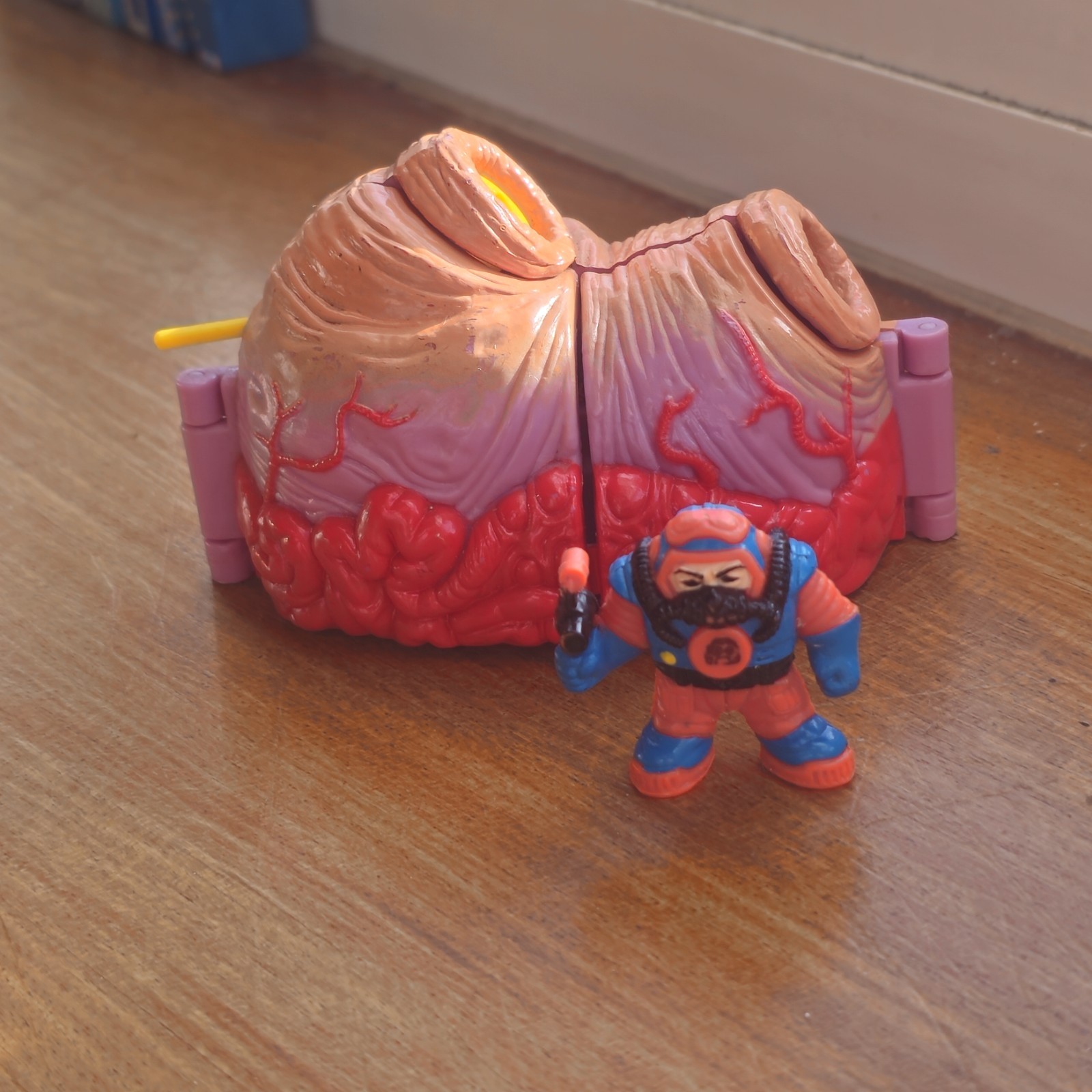 Stomach Of Iron Toymax 1994 Body Wars Digo-Destroyer Playset E Figurina