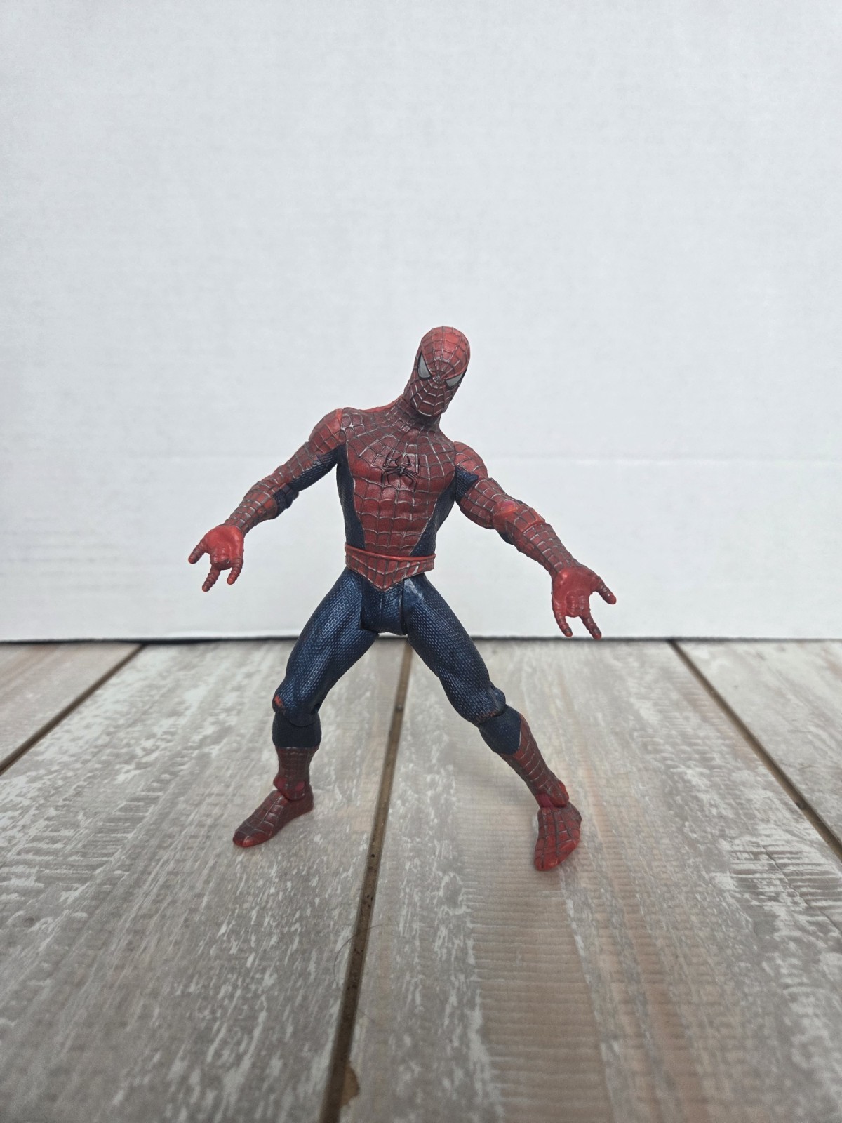 2002 SPIDER-MAN MOVIE TOBEY MAGUIRE MARVEL LEGENDS 6” ACTION FIGURE FUMETTI