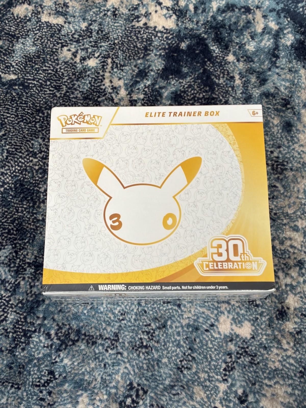 Pokémon TCG: 30th Anniversary Celebration Elite Trainer Box - NEW - Read Desc