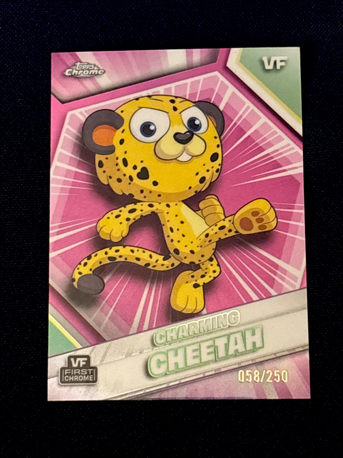 CHARMING CHEETAH 2026 TOPPS CROMO VEEFRIENDS RIFRATTORE ROSA /250