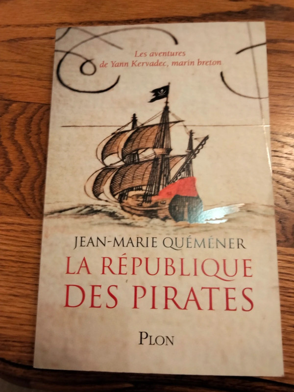 Livre la république des pirates