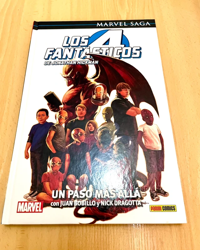 Los 4 Fantásticos – Un paso más allá – Marvel Saga – Panini