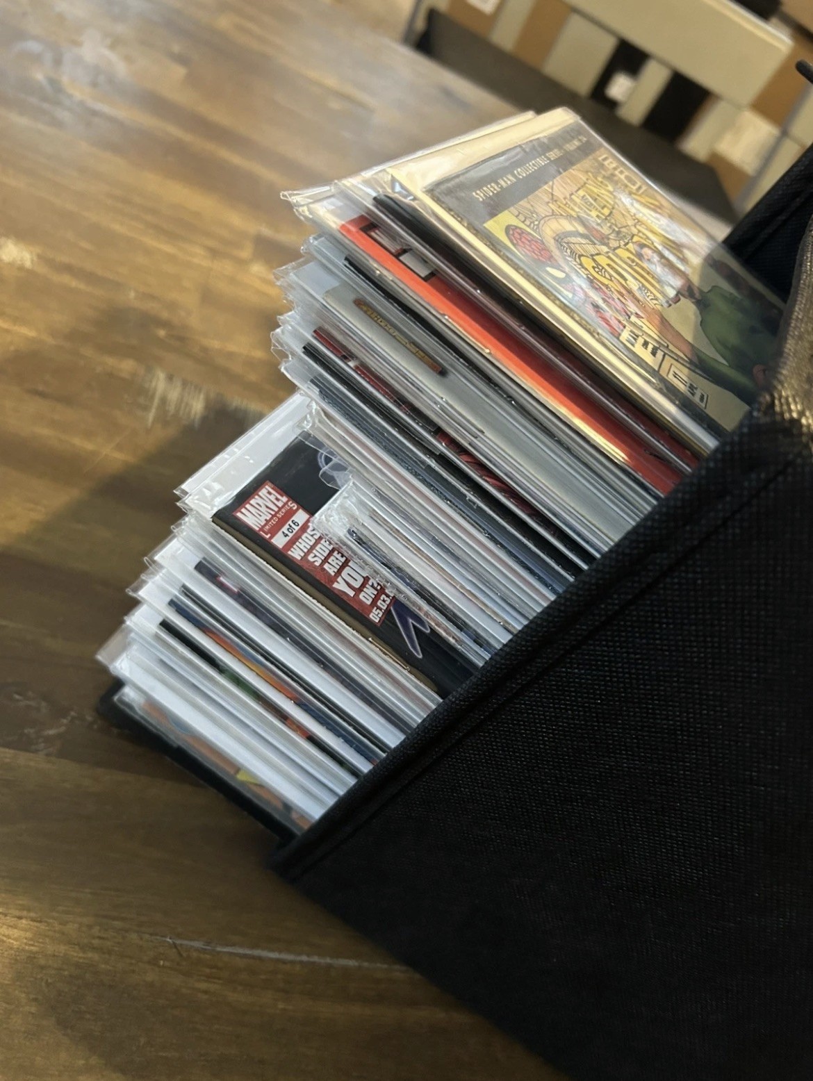 25 Mostly Marvel Comic Lot-Bagged & Boarded VF/NM/M–#1s,Keys & Variants-Gift Lot